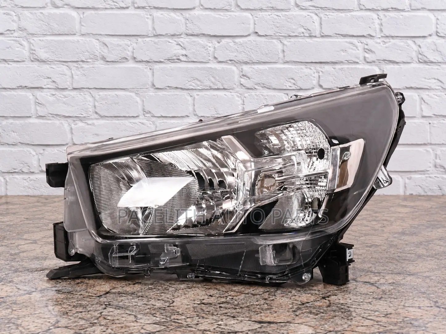 Casp Head Lamp / Light Toyota Hilux Revo Rocco Halogen 2021 W/M