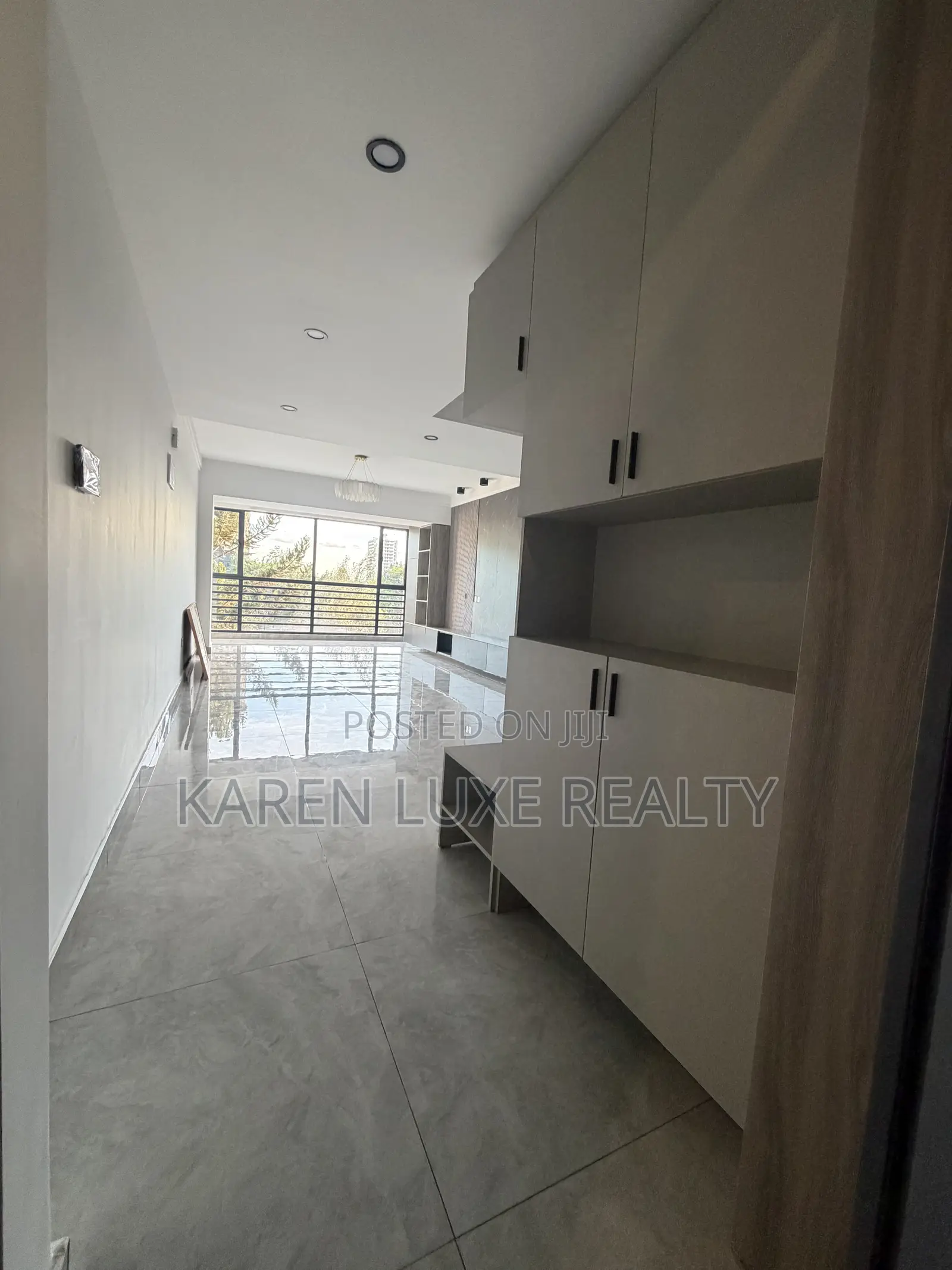 4bdrm Apartment in Adams Arcade, Kilimani for rent