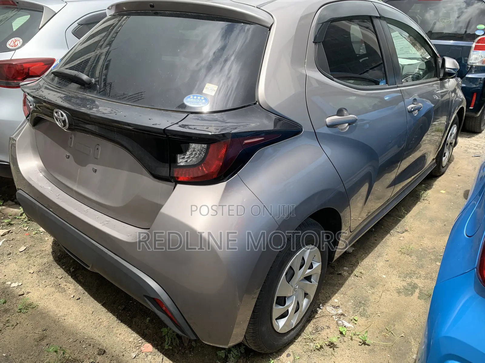 Toyota Yaris L Hatchback 5dr 2018 Ivory