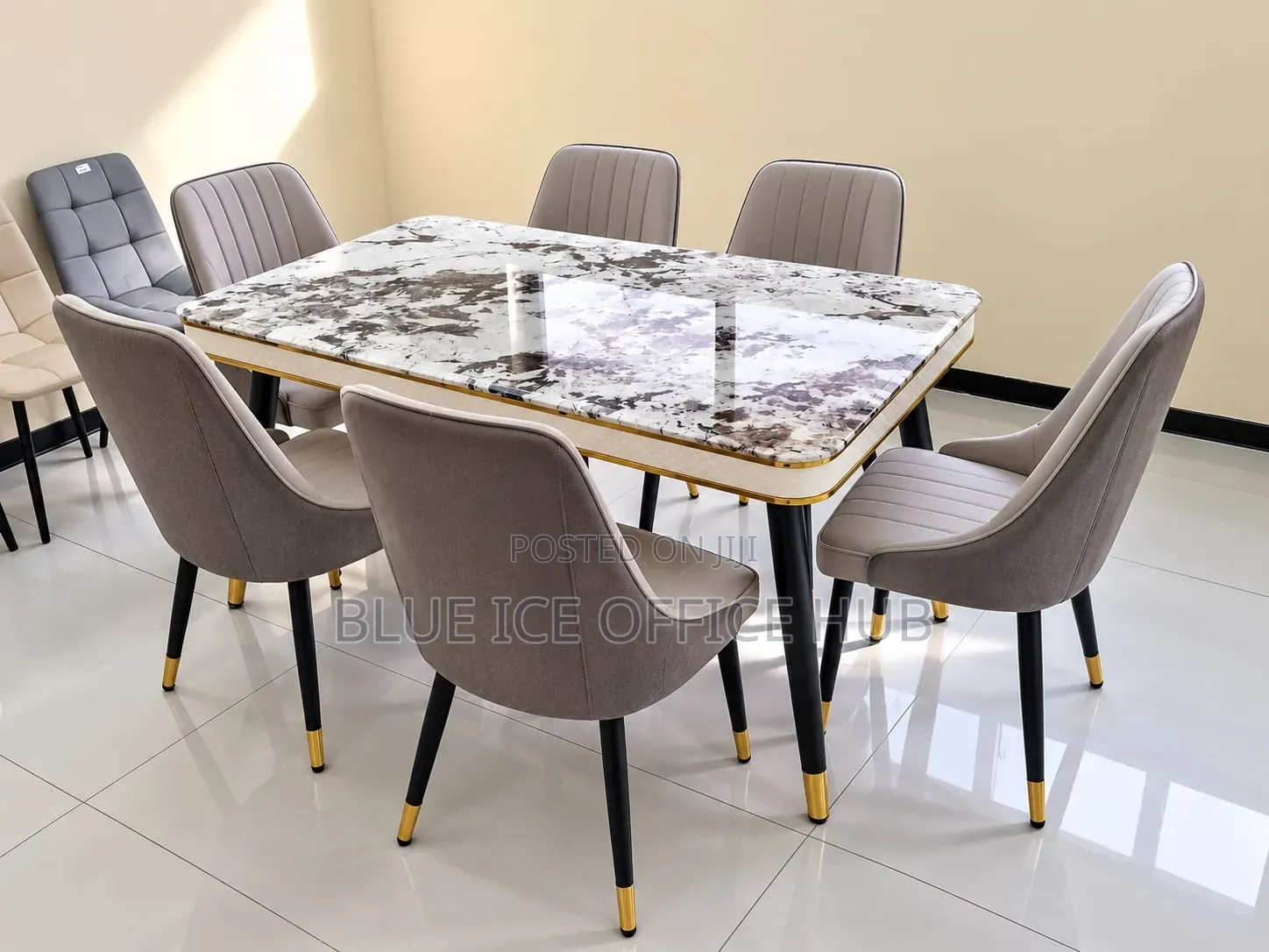 6 Seater Modern Marble Dining Table Set.