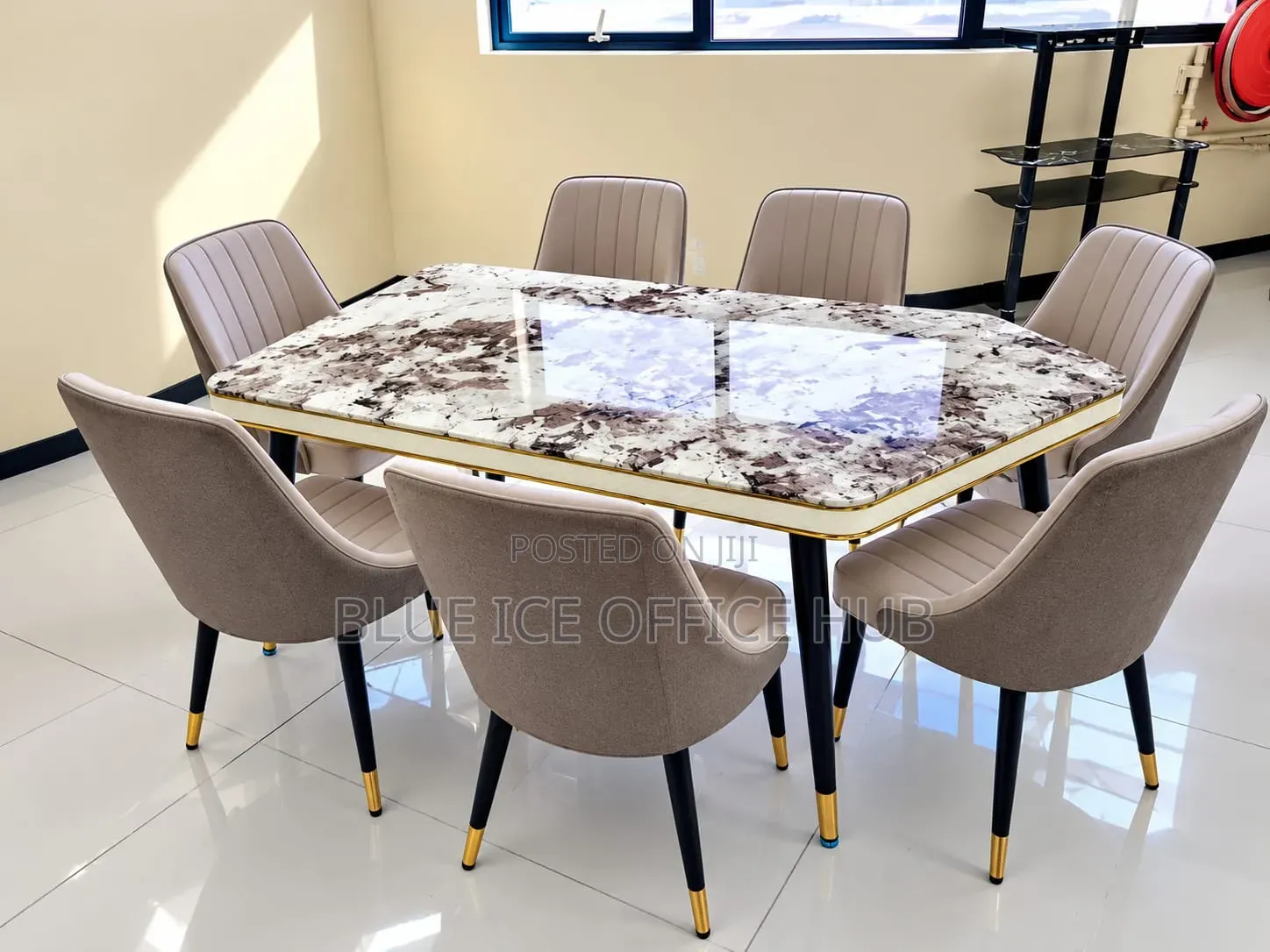 6 Seater Modern Marble Dining Table Set.