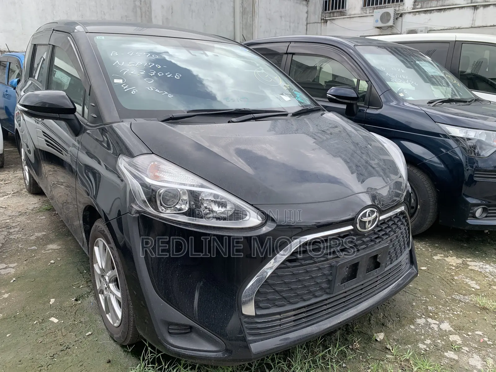 Toyota Sienta 1.5 AWD (6-seater) 2018 Black