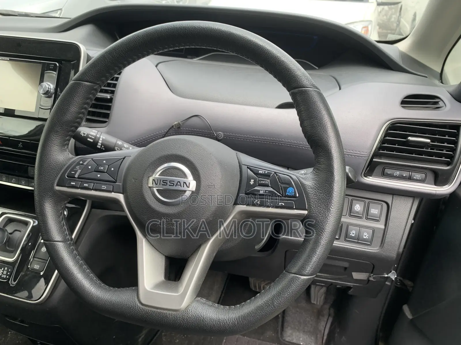 Nissan Serena 2018 Gray