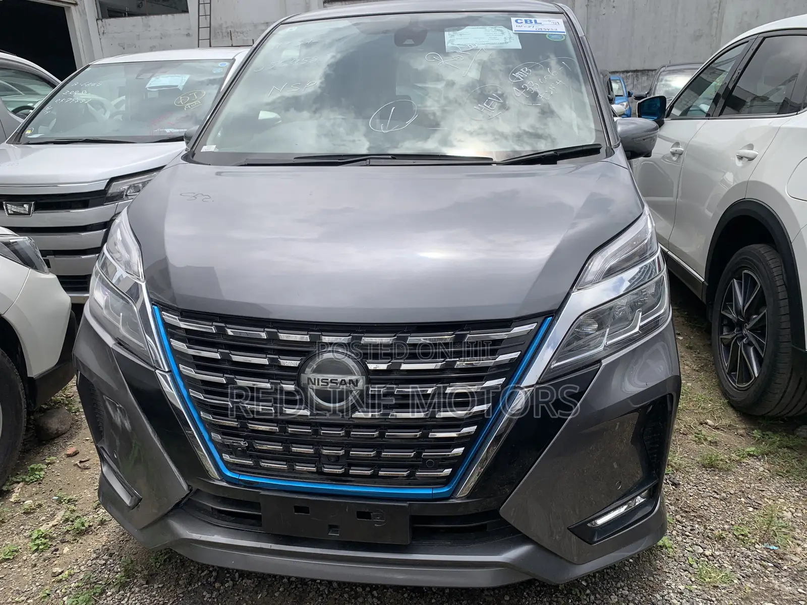 Nissan Serena 2018 Gray