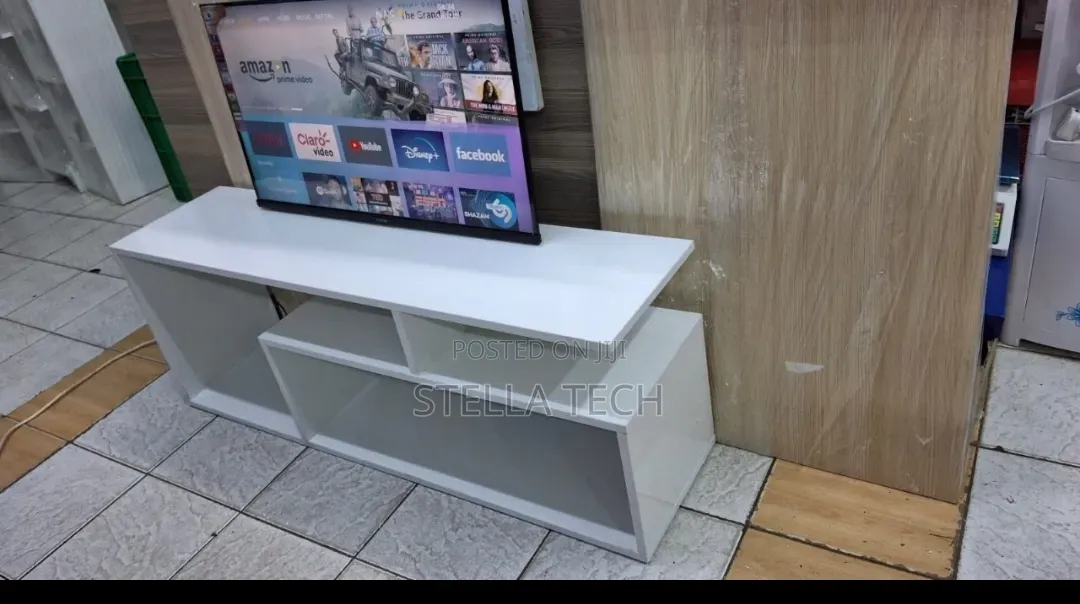 Mexico Modern TV Stand