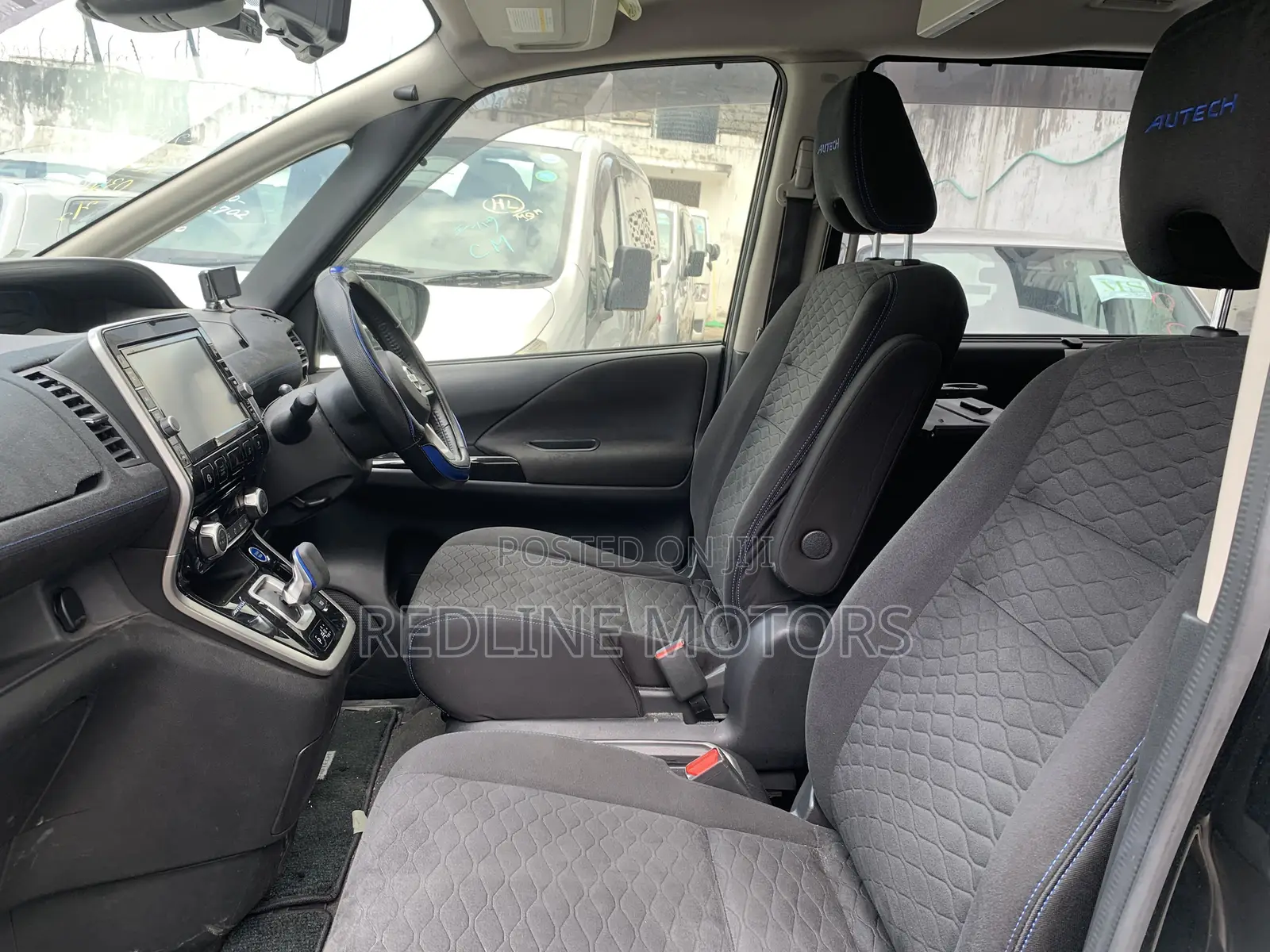 Nissan Serena 2018 Black