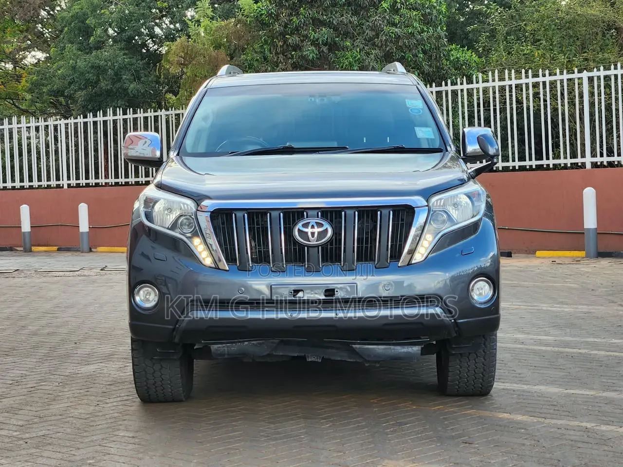 Toyota Land Cruiser Prado 2.8 D-4D 2015 Gray