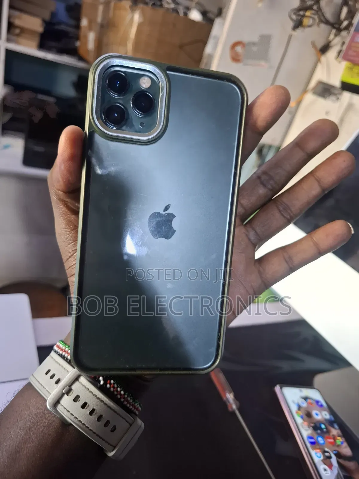 Apple iPhone 11 Pro Max 64 GB Green