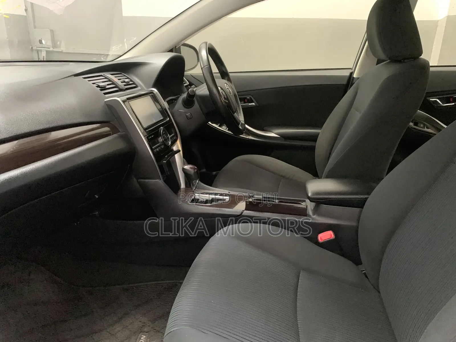 Toyota Allion 2019 Silver