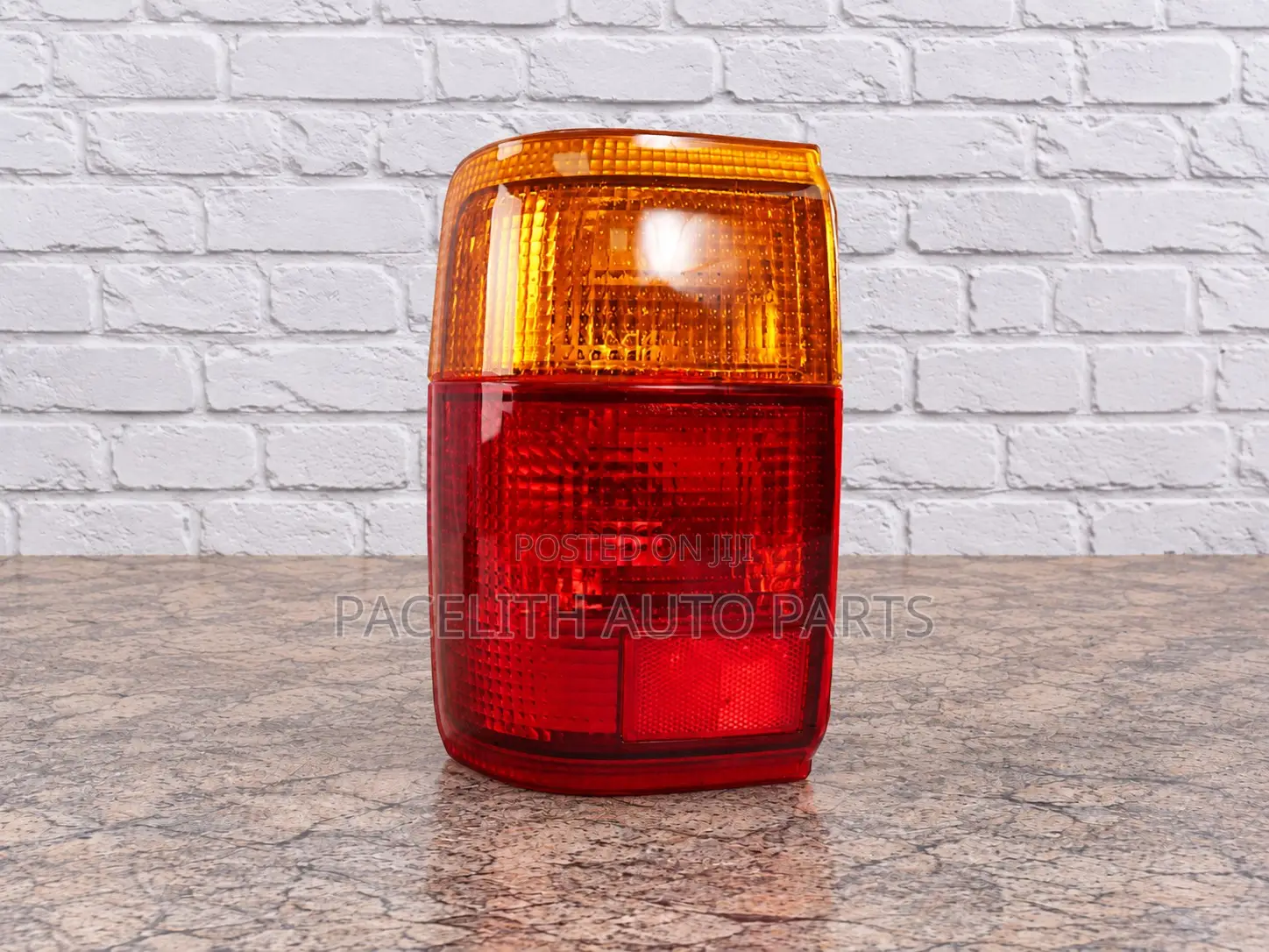 Depo Tail Lamp / Light Toyota Hilux Surf Ln130 1988/1989/1991/1992