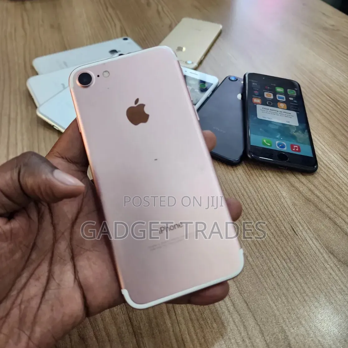 Apple iPhone 7 32 GB Gold