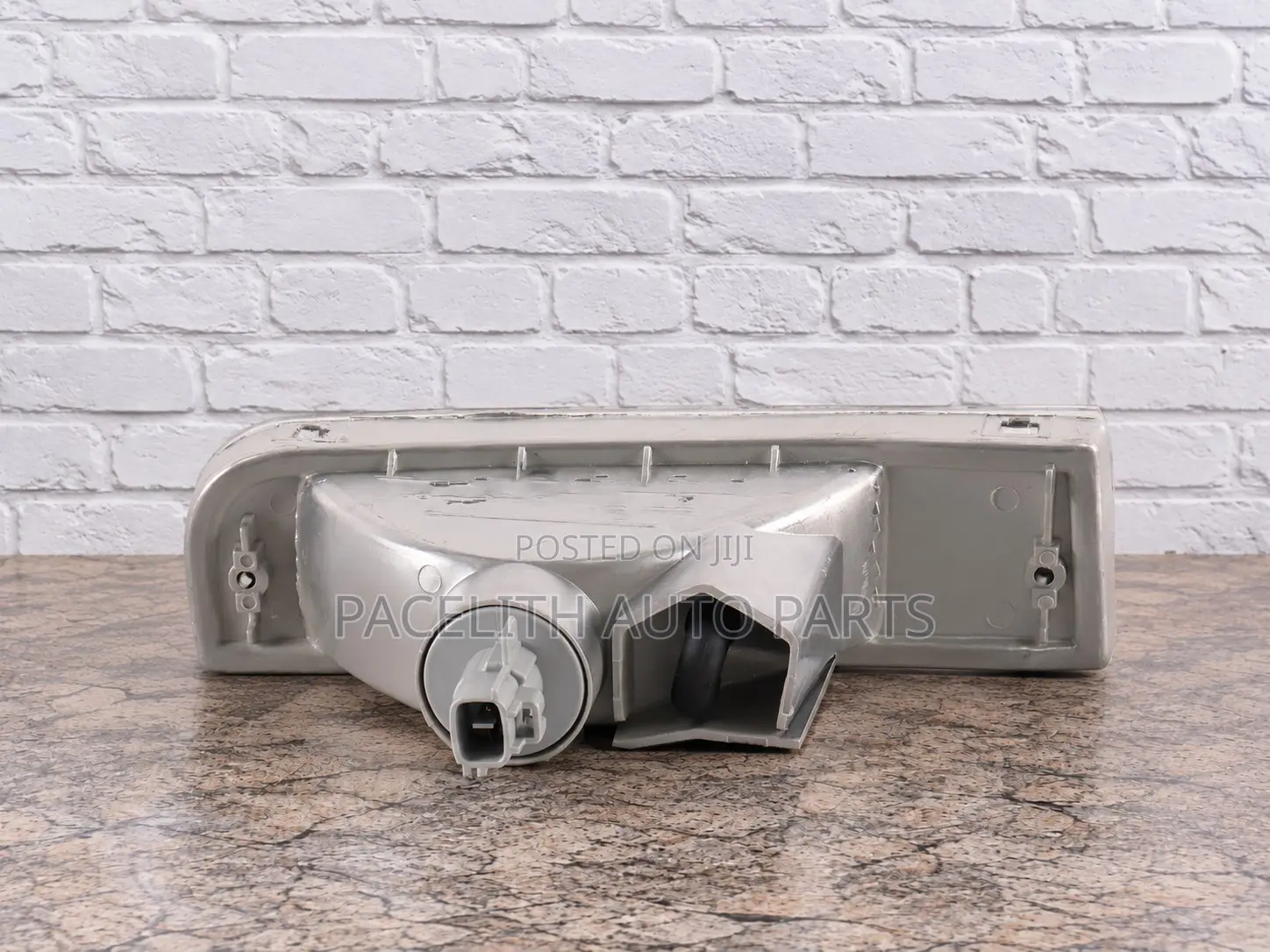 Depo Front Lamp / Light Toyota Hilux Surf Ln130 1992/1993/1994/1995