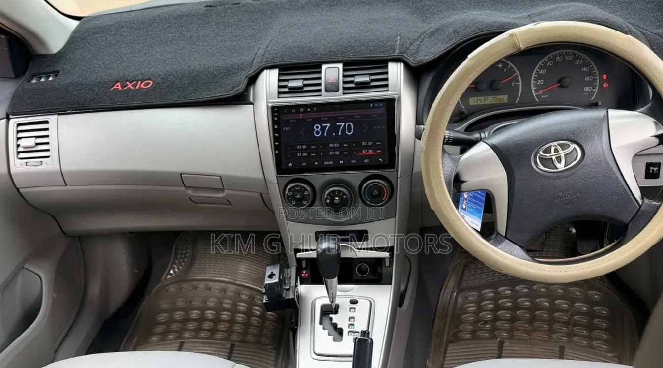 Toyota Axio 1.5 X 2WD 2012 Silver