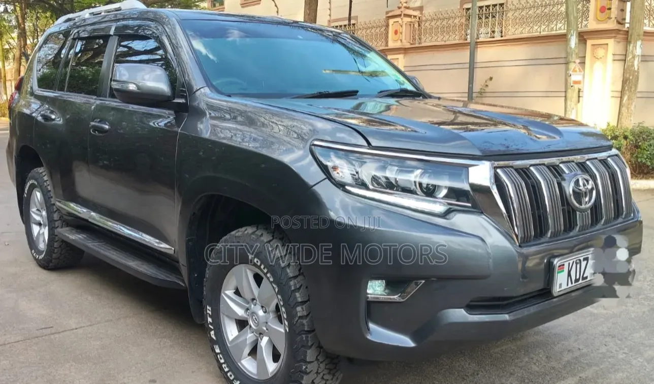Toyota Land Cruiser Prado 3.0 190hp 2020 Gray