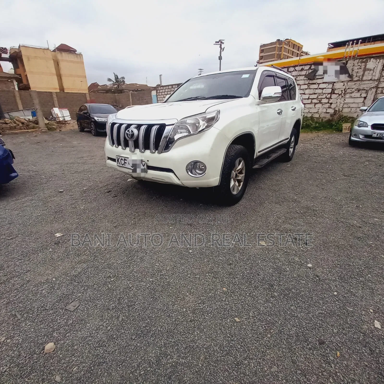 Toyota Land Cruiser 2015 White