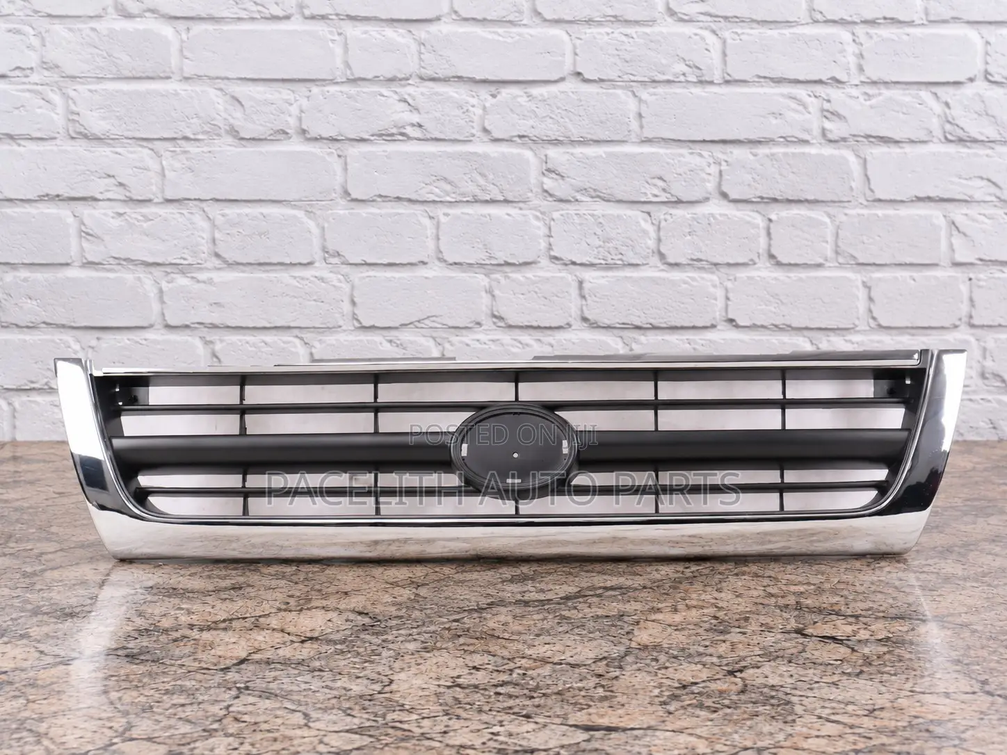 Front Grille Toyota Hilux Surf Kzn185 Kdn185 1996/1998 Chrome
