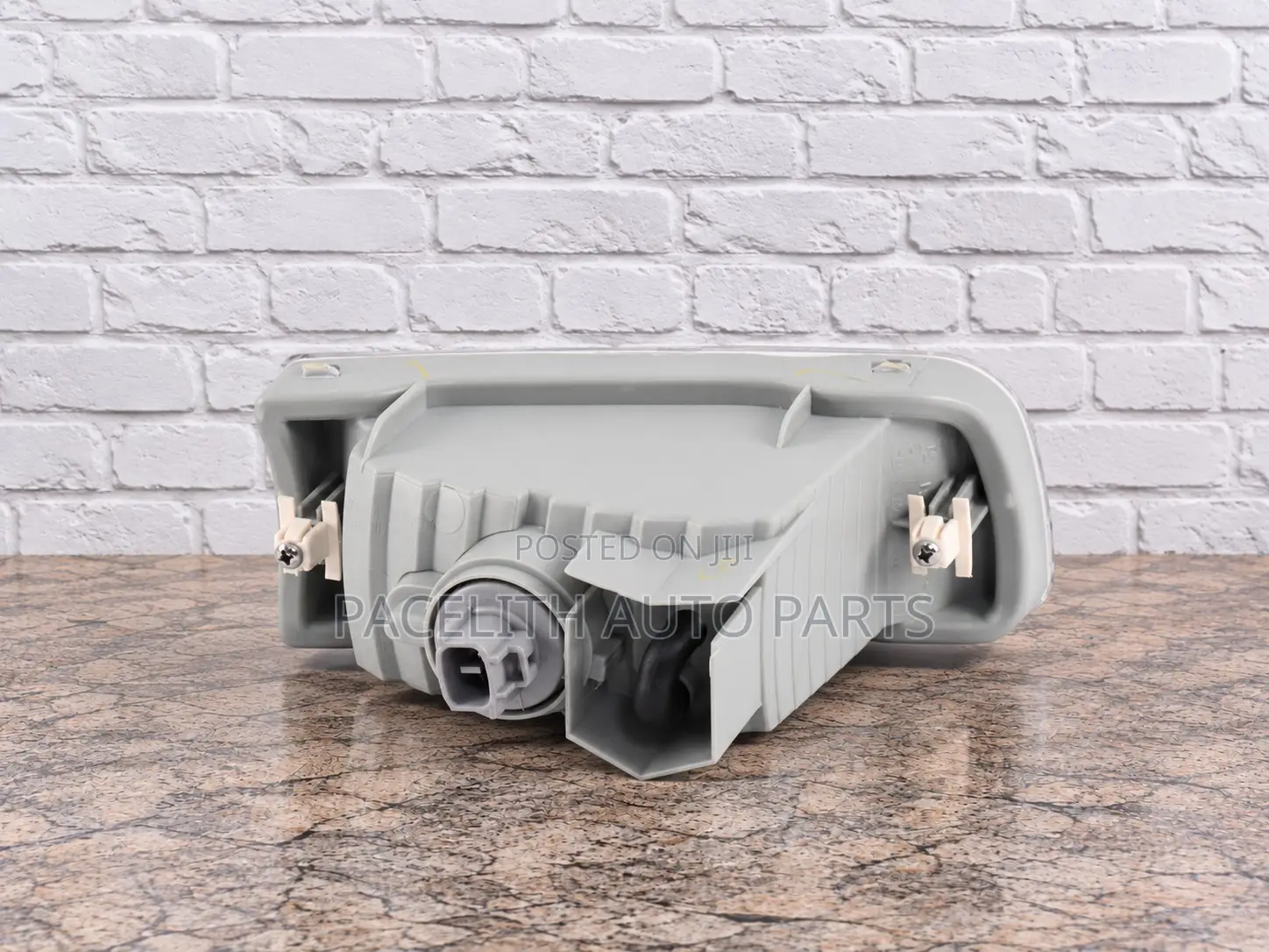Depo Front Lamp / Light Toyota Hilux Surf Kzn185 1999/2000/2001/2002