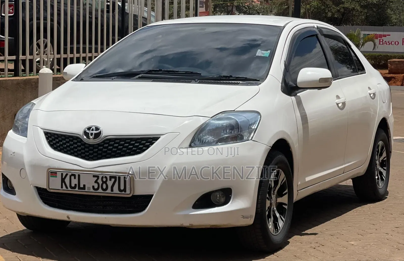 Toyota Belta 2010 White