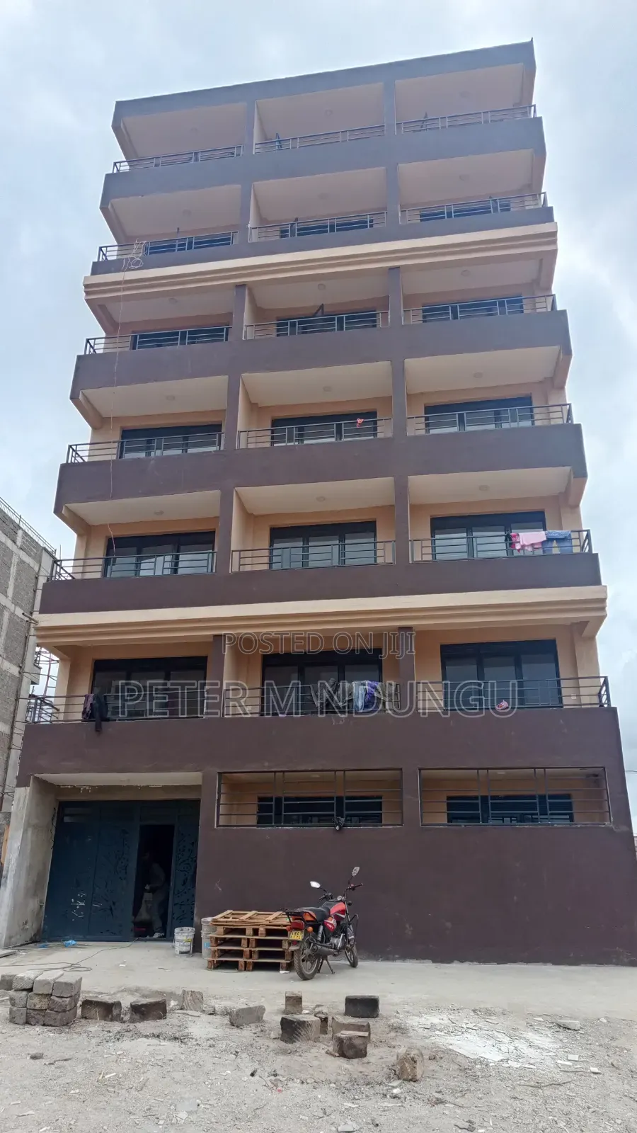 Furnished 1bdrm Block of Flats in Njomoko, Ngoingwa Estate for sale