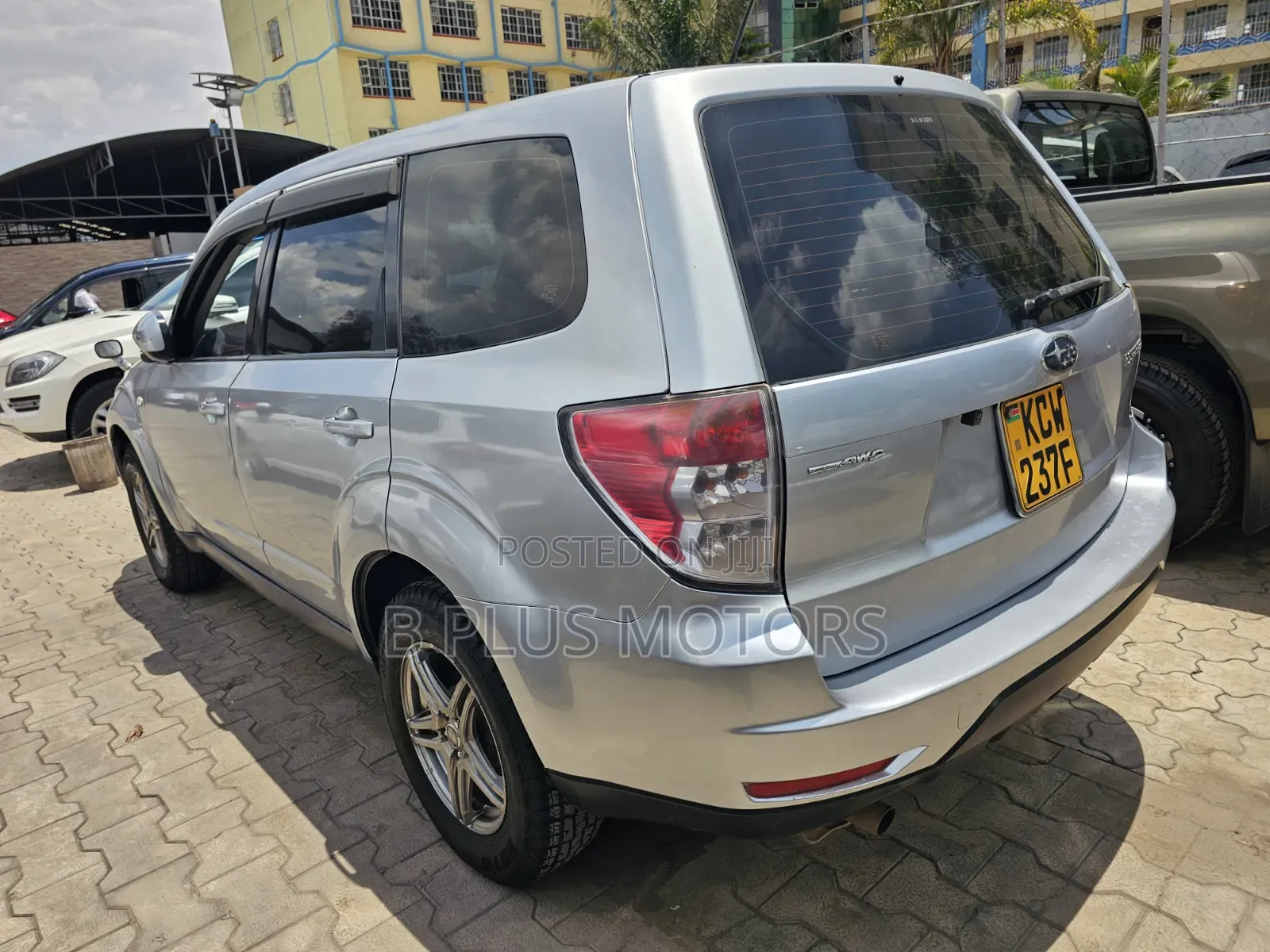 Subaru Forester 2.0D X 2012 Silver