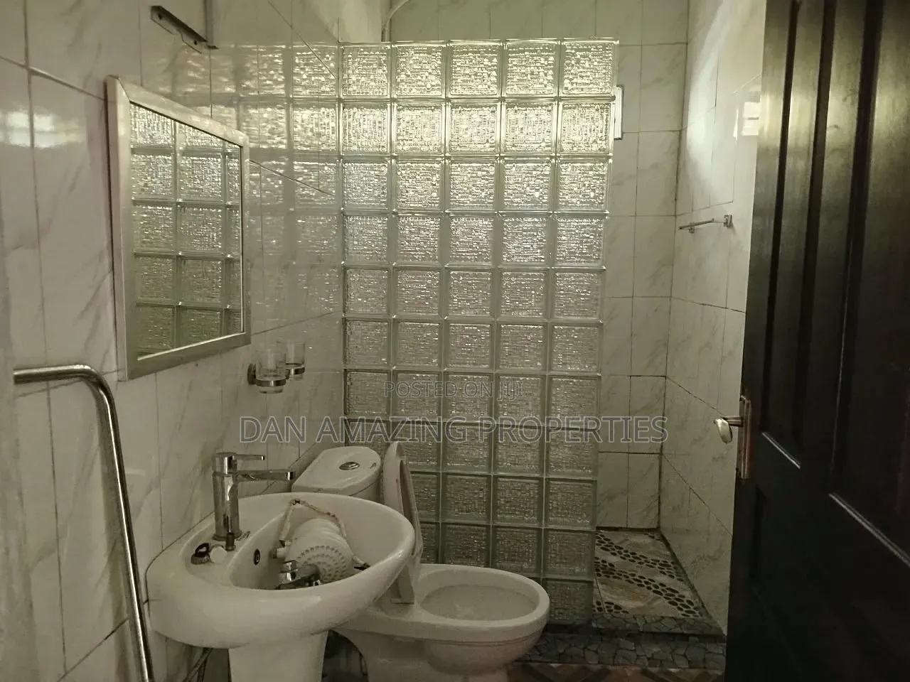 3bdrm Bungalow in Karen Plain for rent