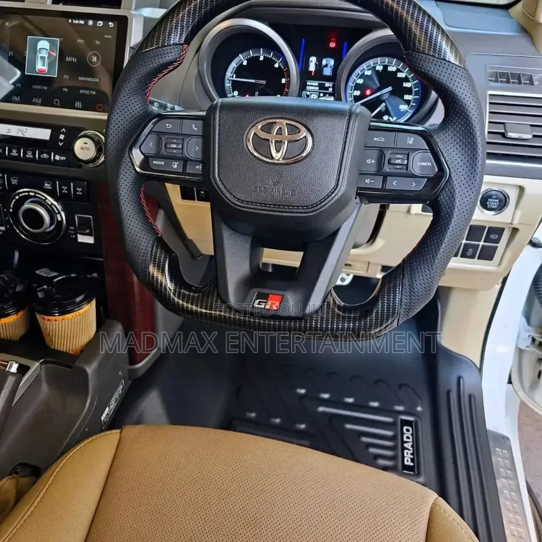 Toyota Land Cruiser Tx/TZG Etc. Gr Steering Wheel With Controls