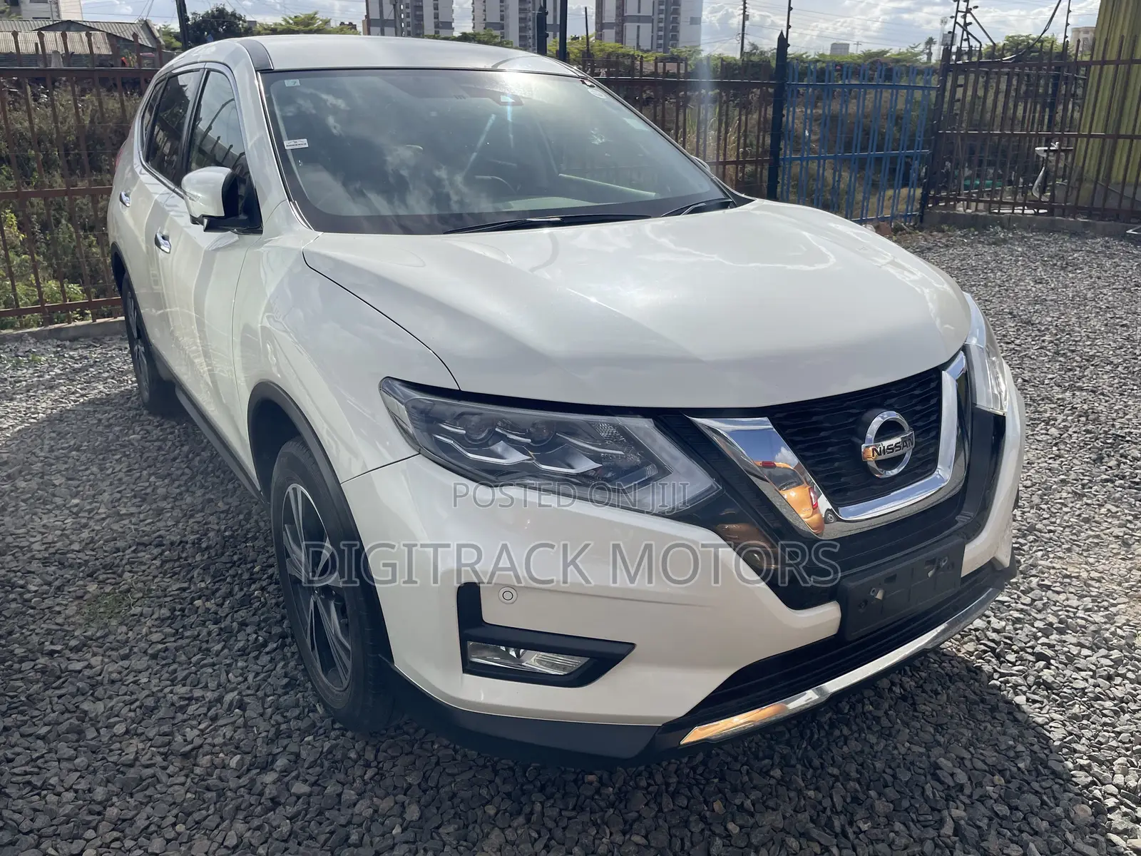 Nissan X-Trail 2.0 Petrol AWD 2018 White