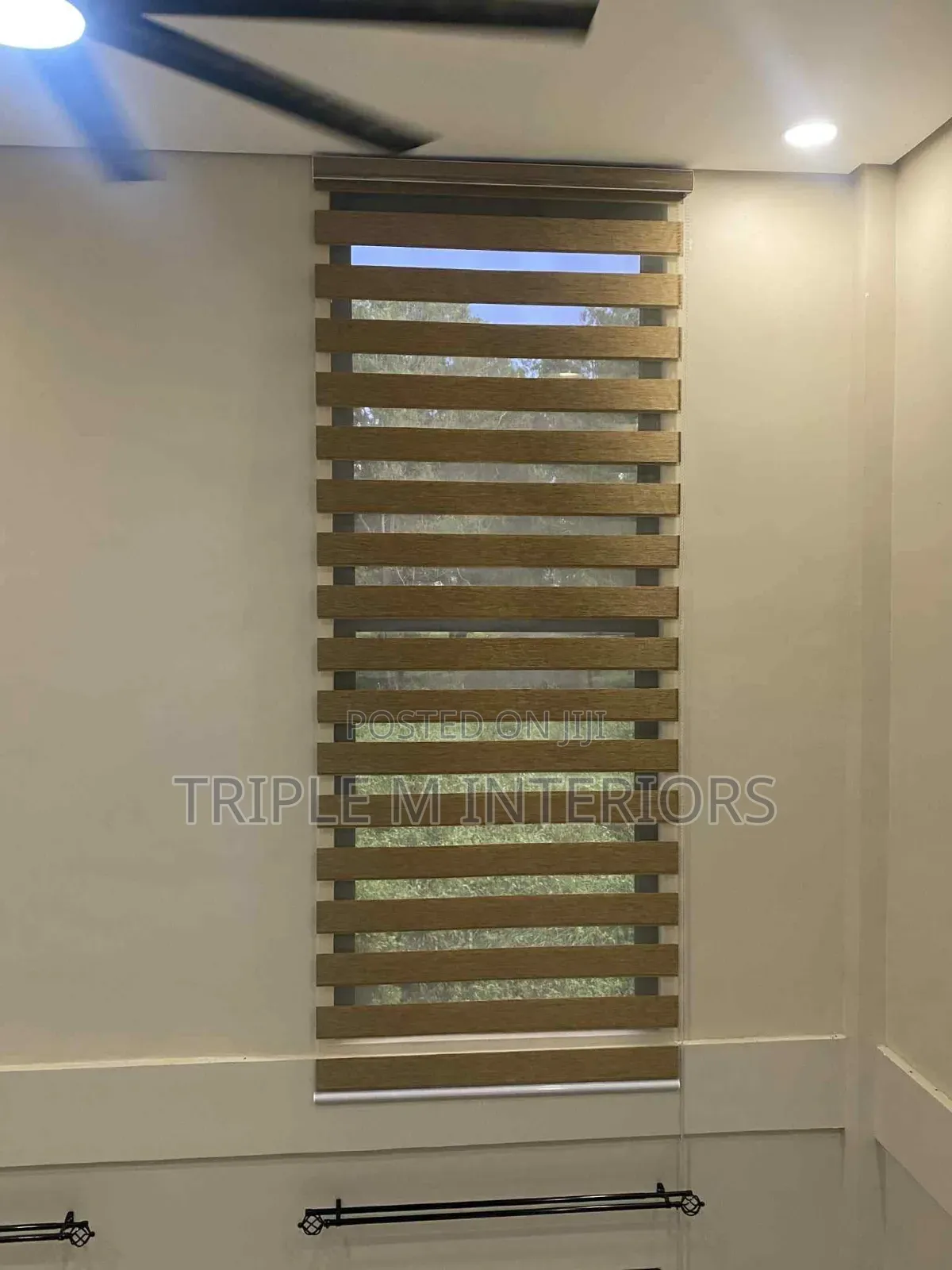 Horizontal Window Blinds – Light Control & Privacy