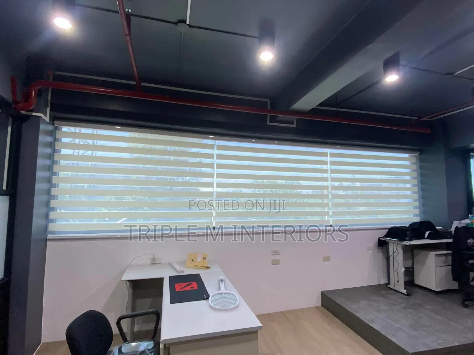 Modern Horizontal Blinds for Home & Office