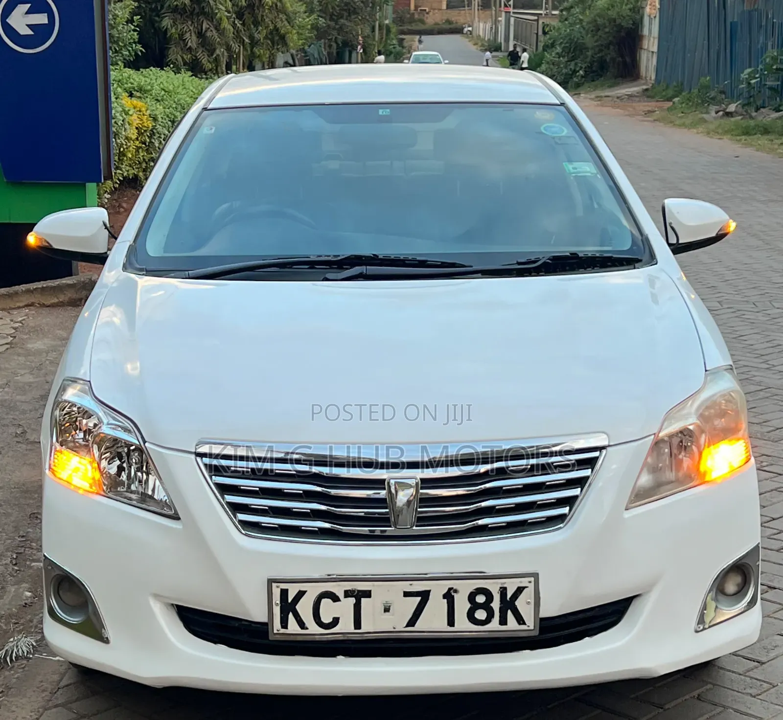 Toyota Premio 1.8 FWD 2013 Pearl