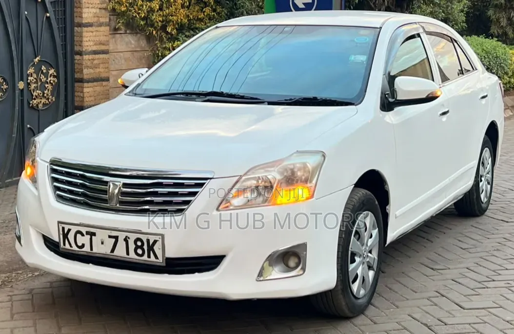 Toyota Premio 1.8 FWD 2013 Pearl