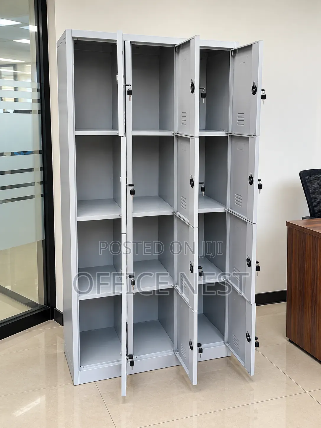 12 Door Steel Office Locker Cabinet.
