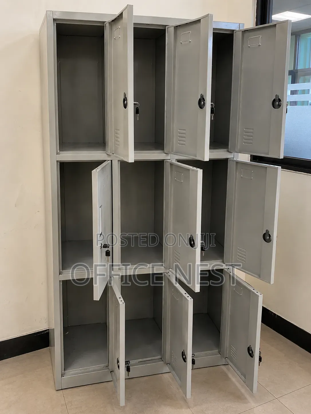 12 Door Steel Office Locker Cabinet.