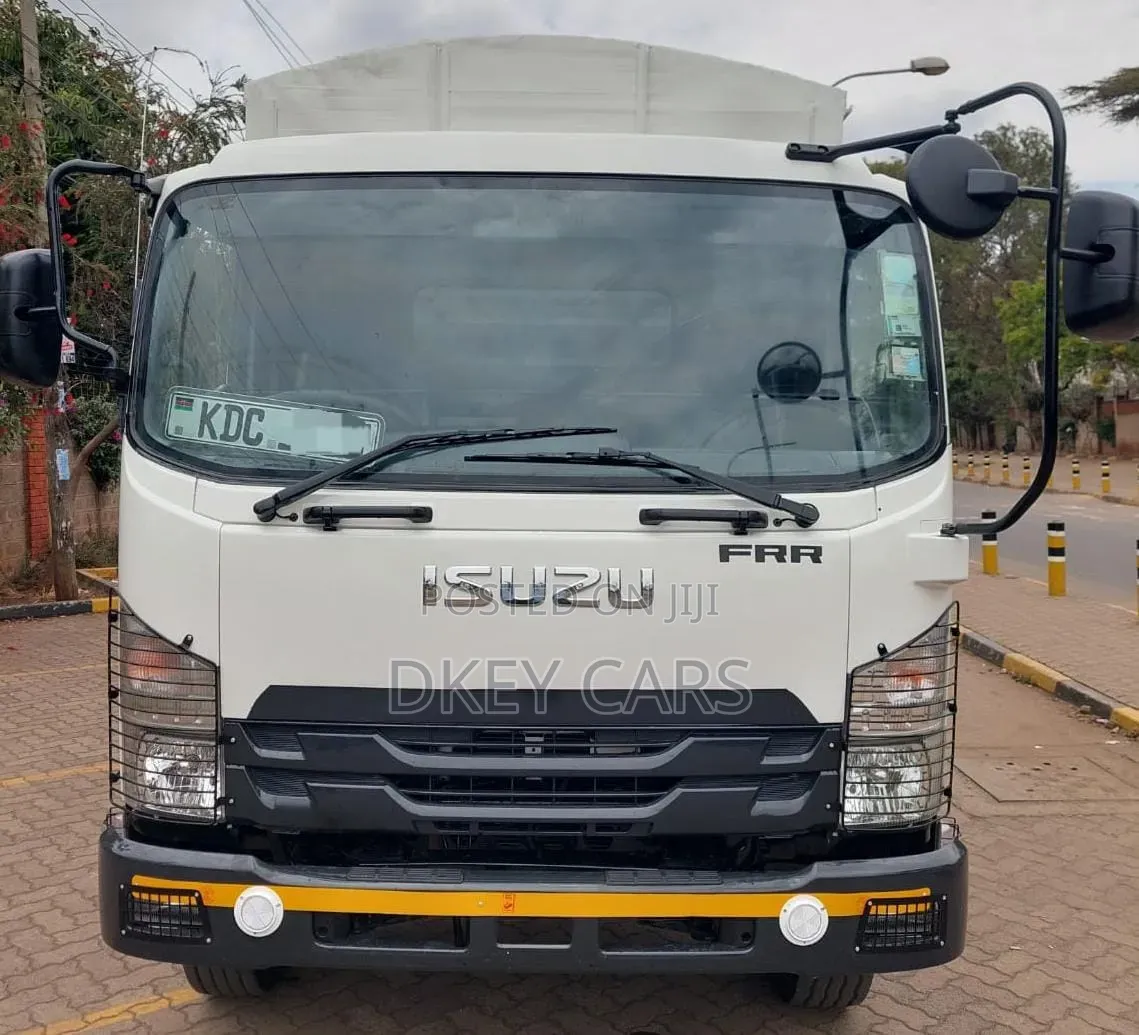 Isuzu FRR90