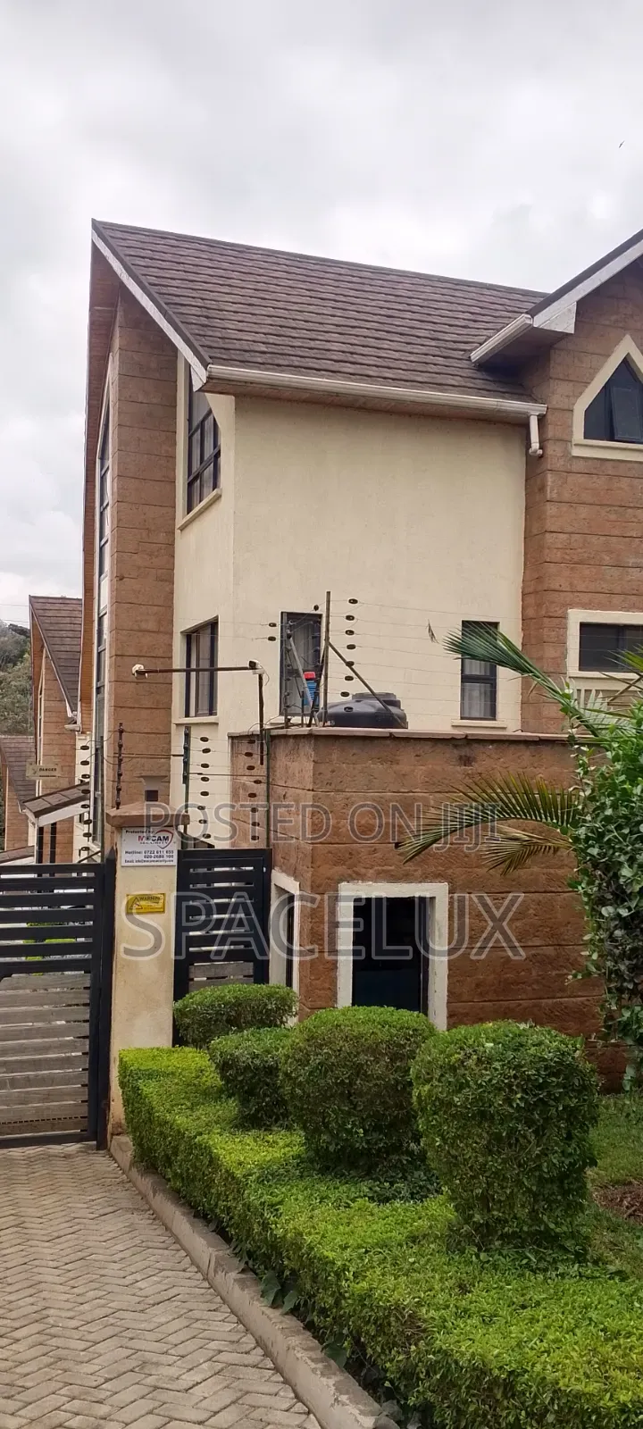 5bdrm Townhouse/Terrace in Lavington, Muthangari for sale