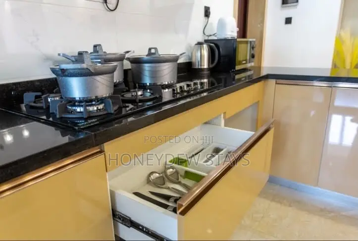 Furnished 3BR Luxury Apartment in Kilimani | Pool, Gym & Balcony