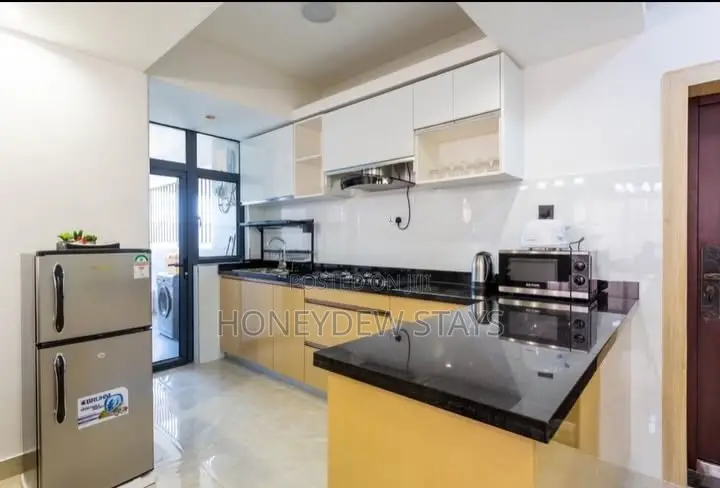 Furnished 3BR Luxury Apartment in Kilimani | Pool, Gym & Balcony