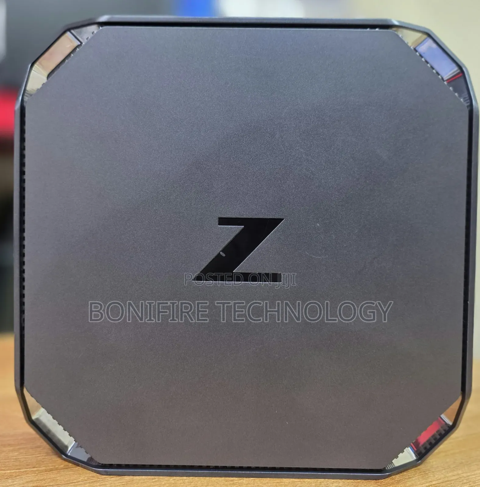 Desktop Computer HP Z2 G4 Mini 16GB Intel Xeon SSD 512GB