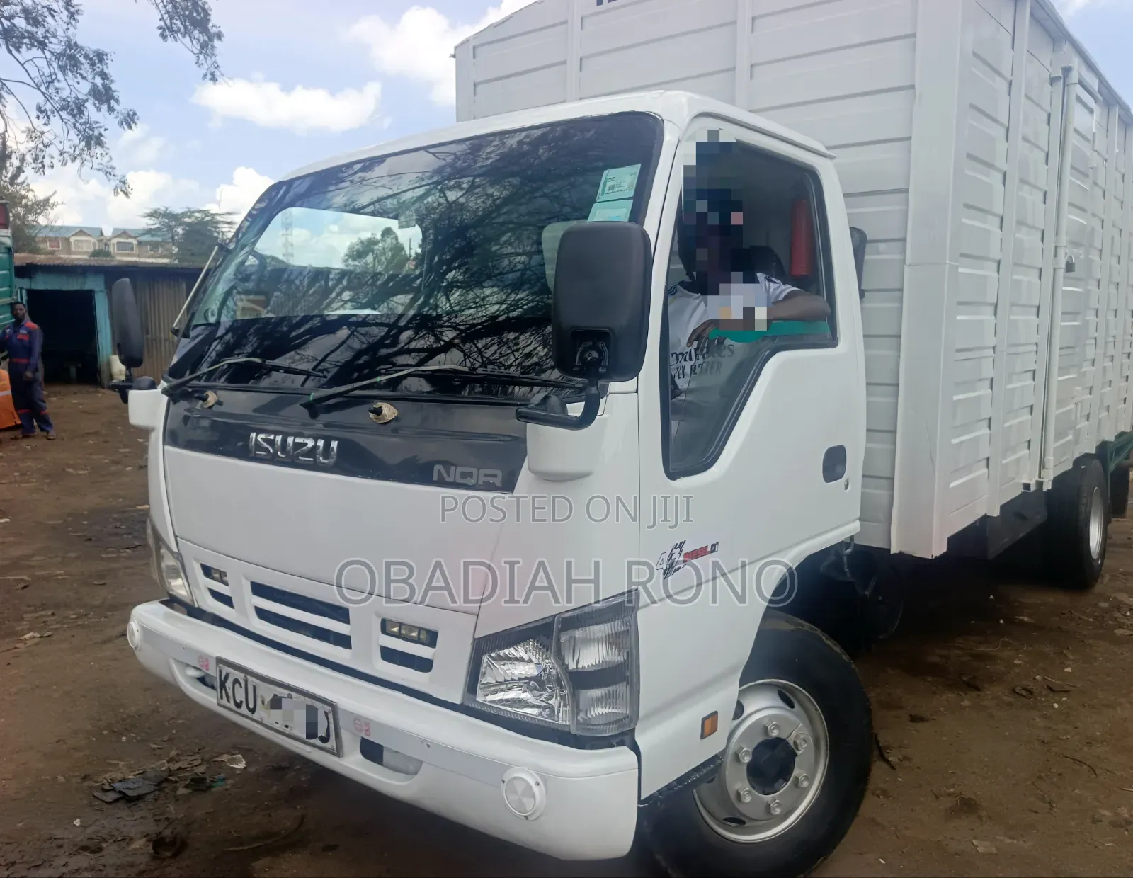Isuzu Npr.