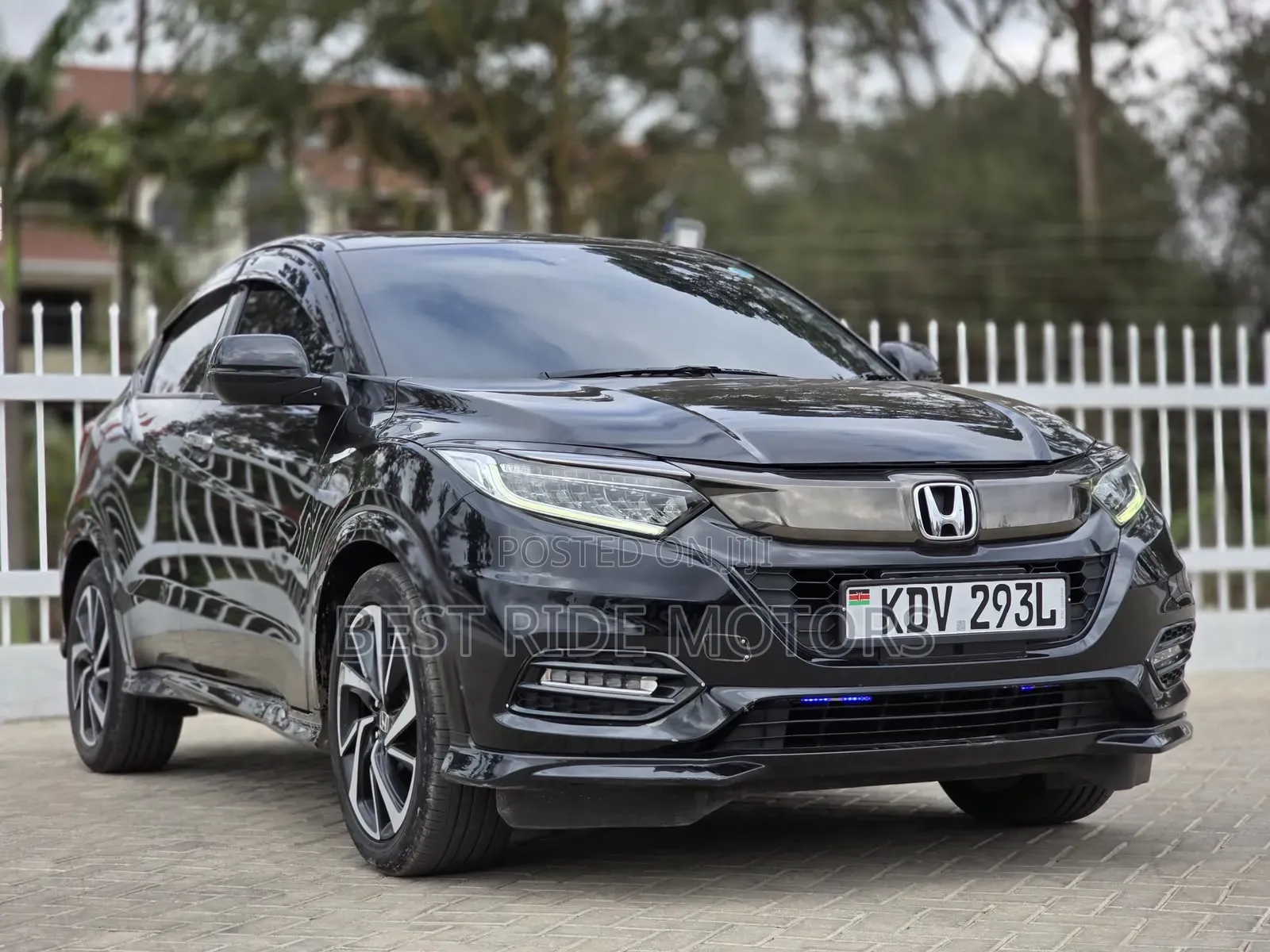Honda Vezel 1.5 Hybrid 2WD 2018 Black