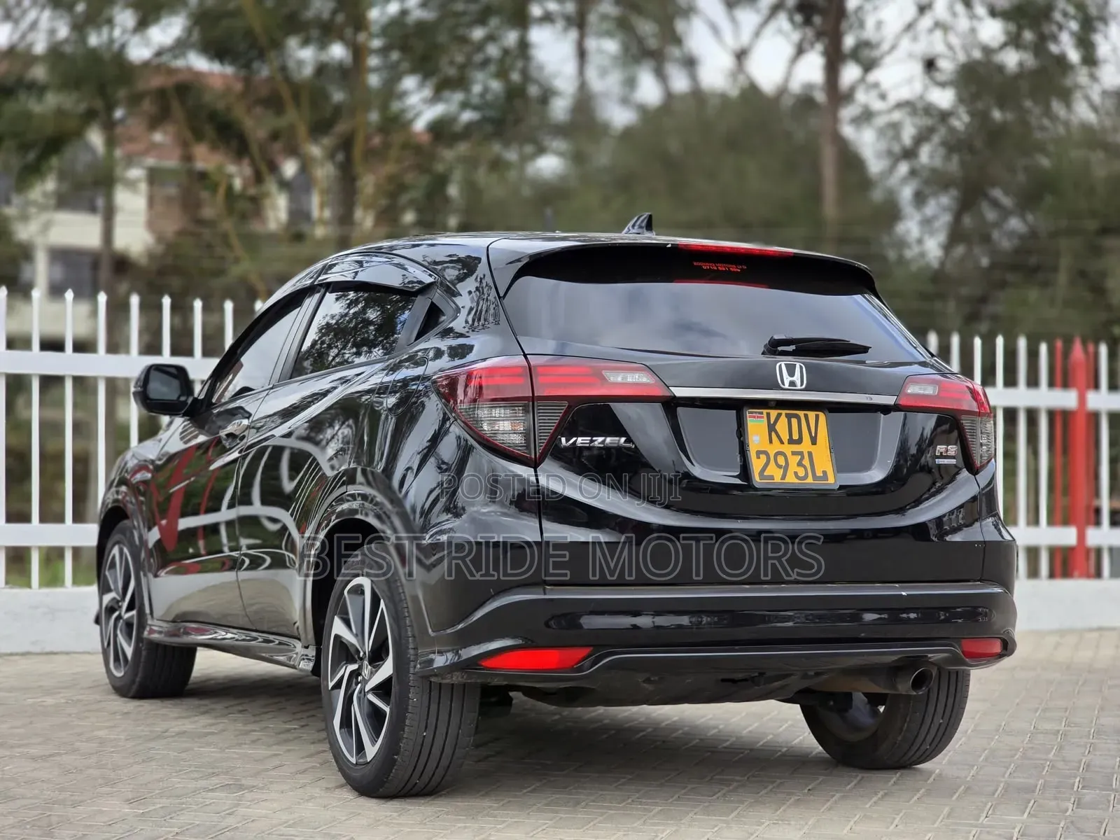 Honda Vezel 1.5 Hybrid 2WD 2018 Black