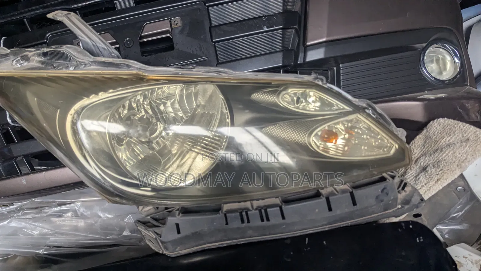 Honda Freed Headlight Xenon