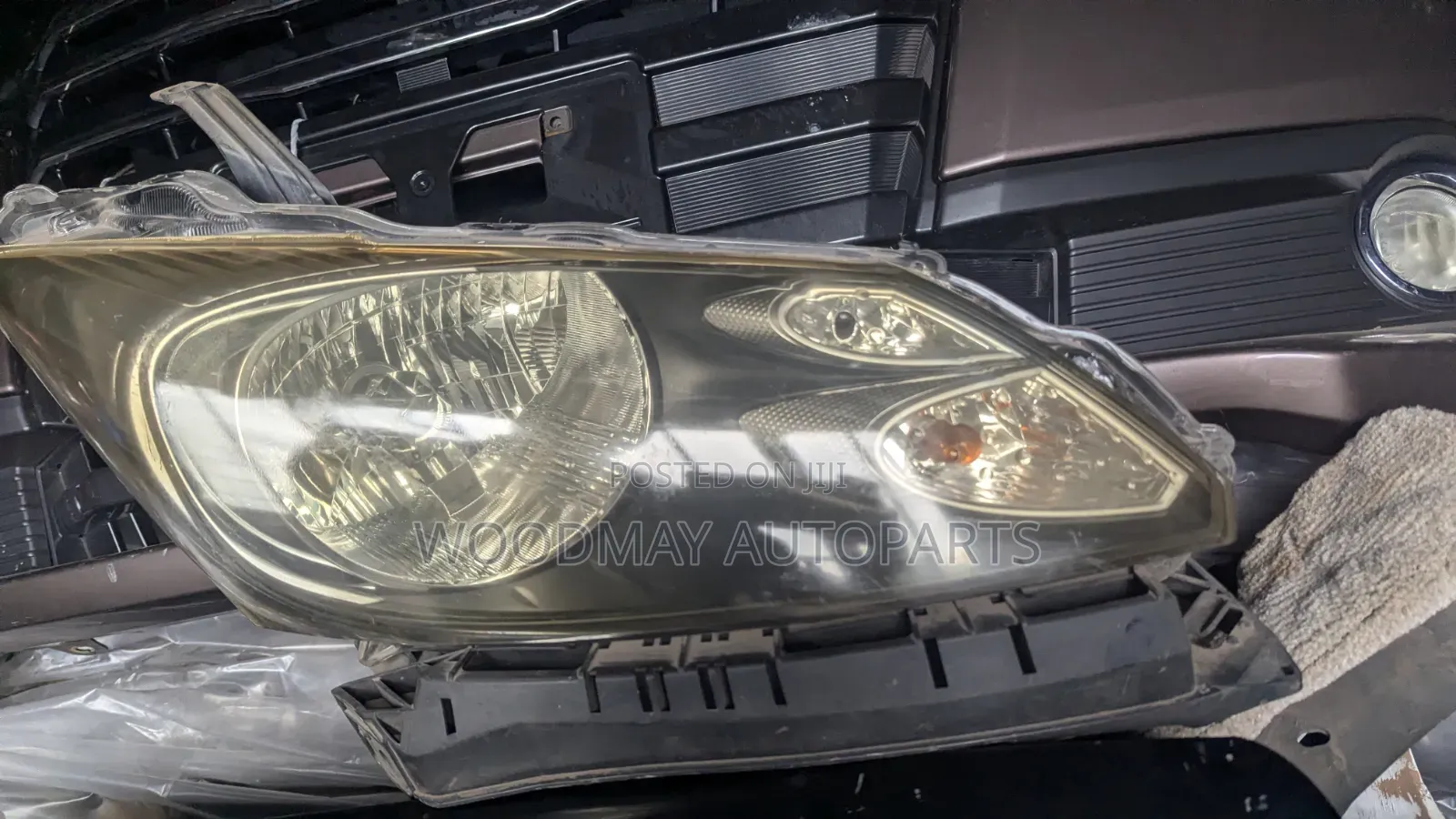 Honda Freed Headlight Xenon