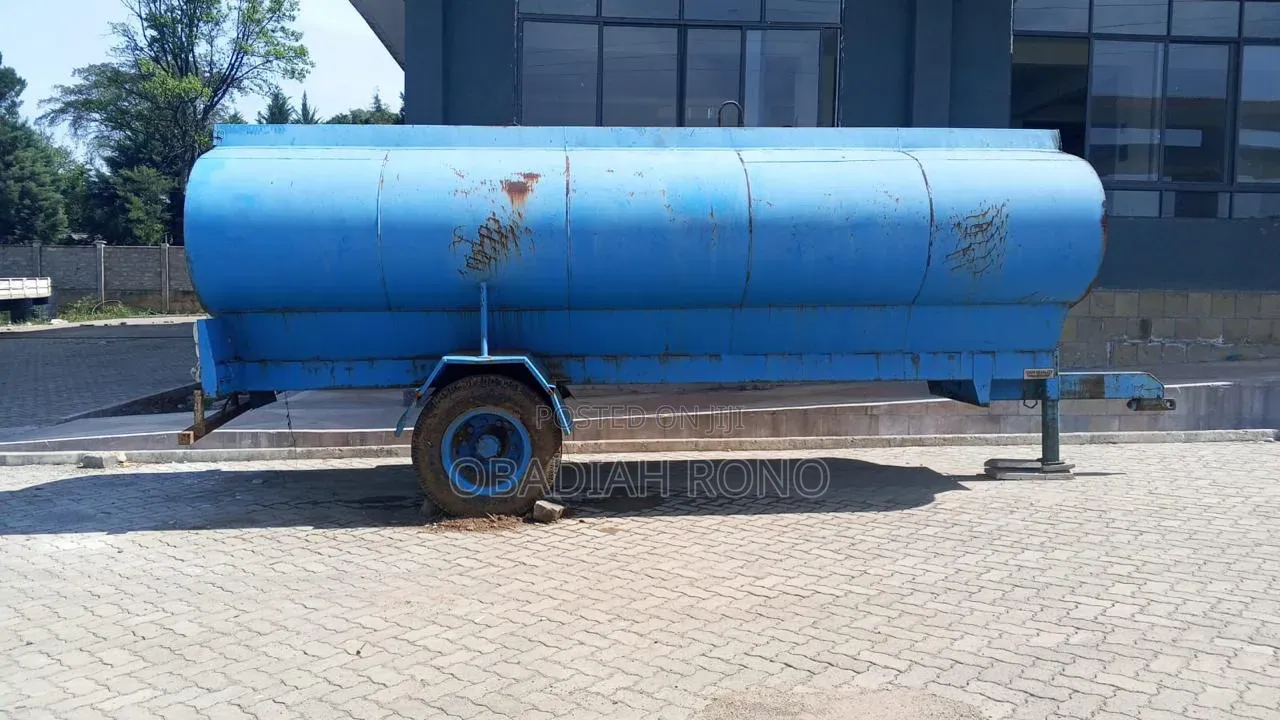 10,000 Litres Water Bowser.