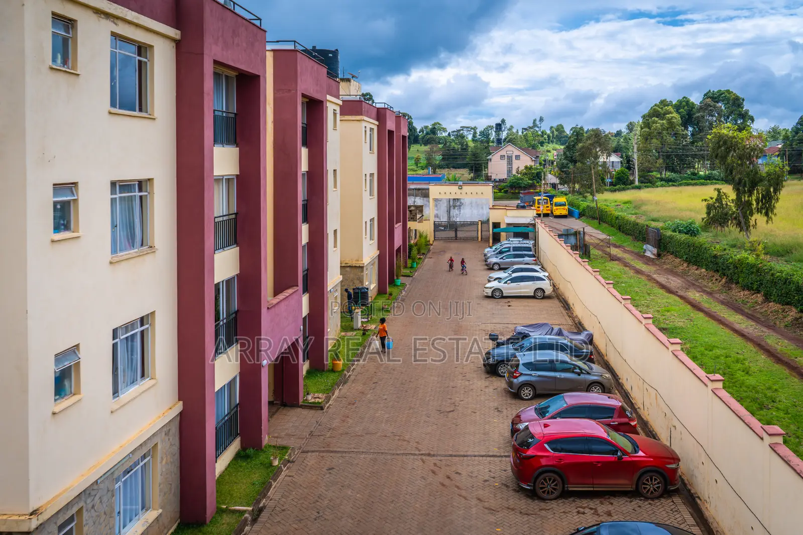 1bdrm Apartment in Willow Park, Banana for sale