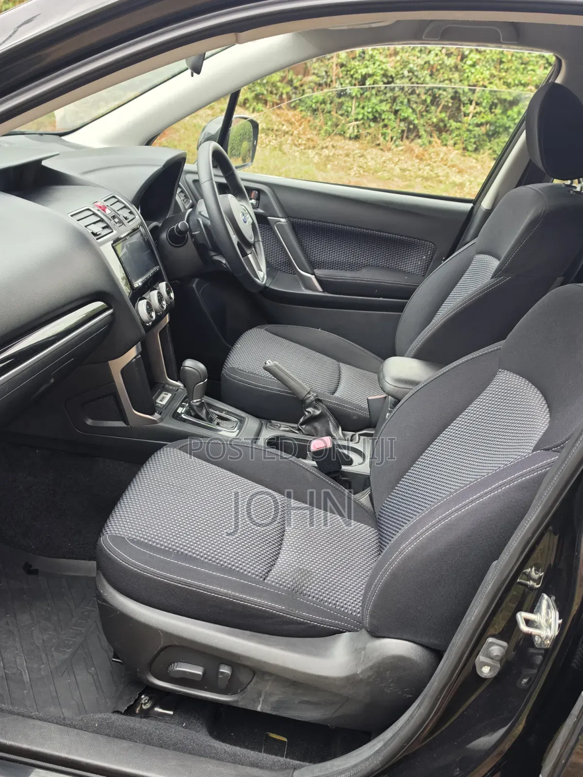 Subaru Forester 2017 Black