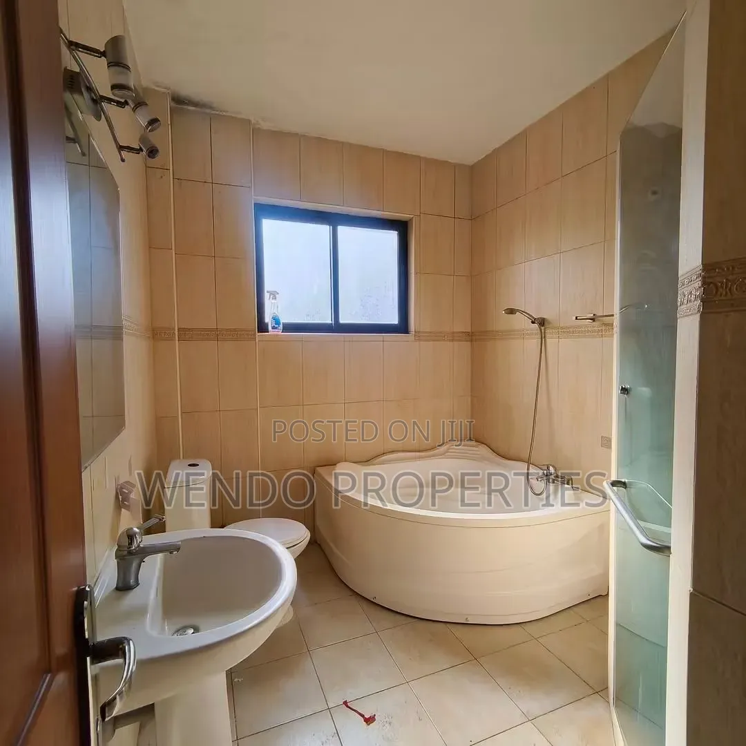 2bdrm Apartment in Hurlingham for rent