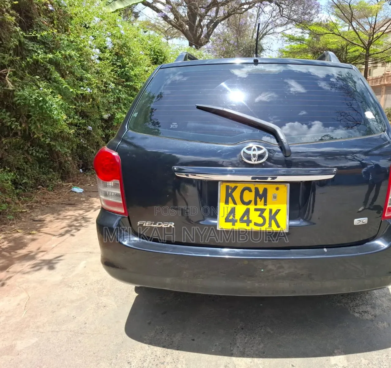 Toyota Corolla Fielder 2011 Black