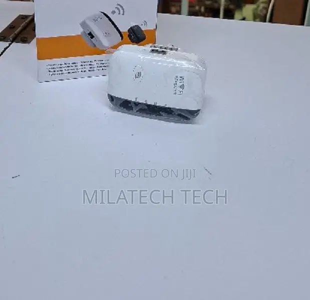 Wireless WiFi Extender Range Booster