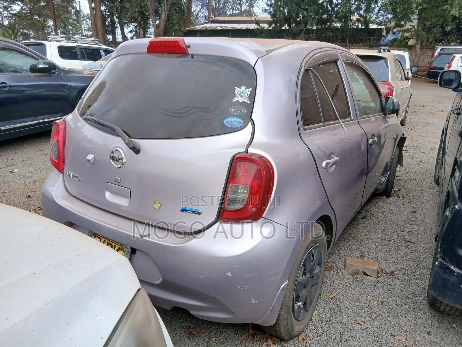 Nissan March 2015 Pink